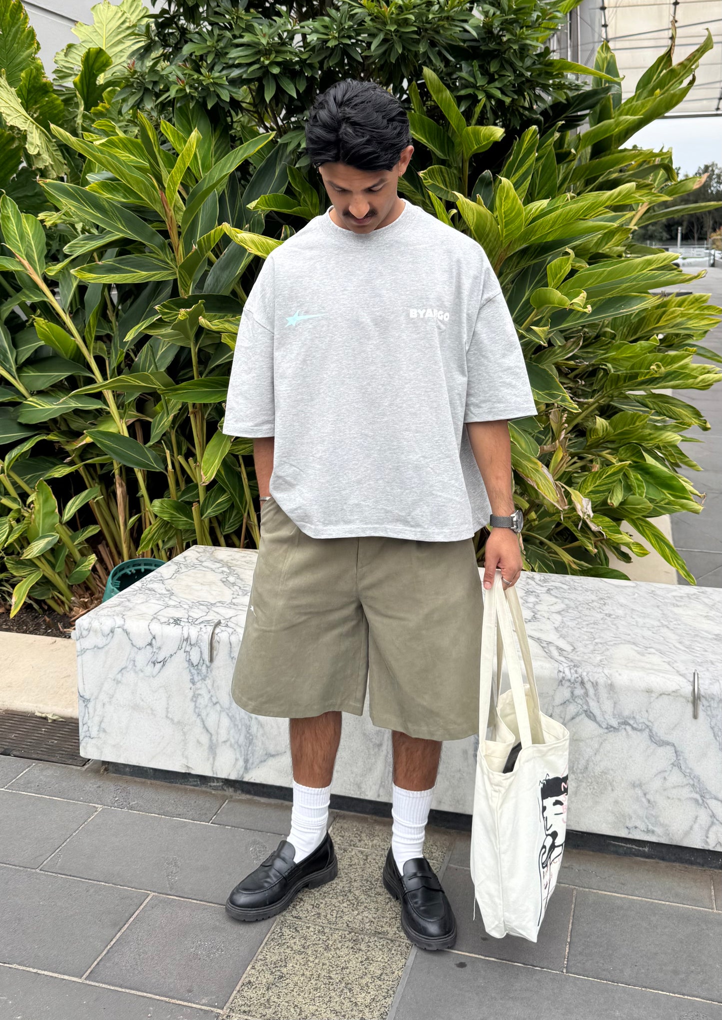 STAPLE TEE – GREY MARLE