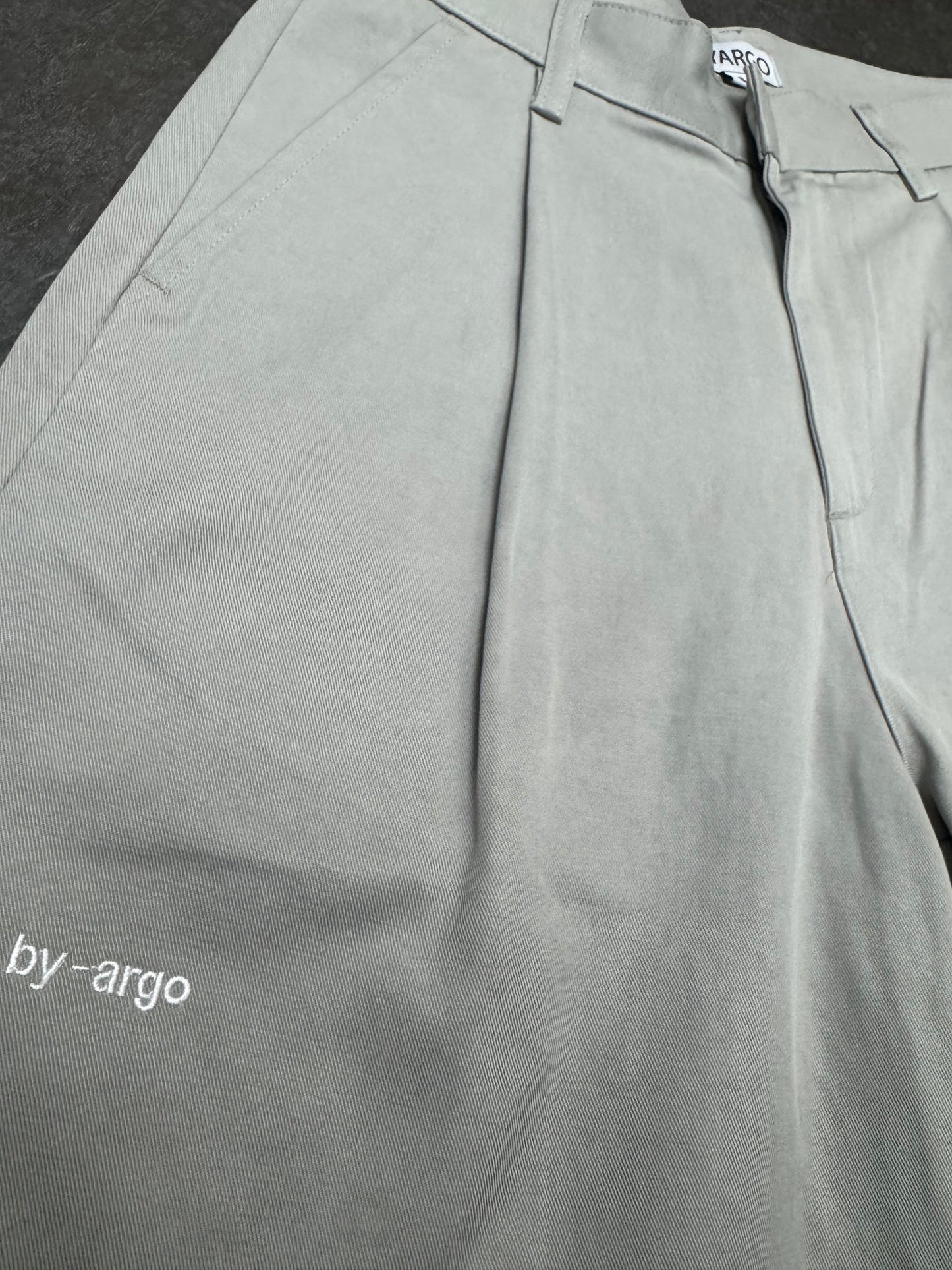 Pleated Shorts - Cream