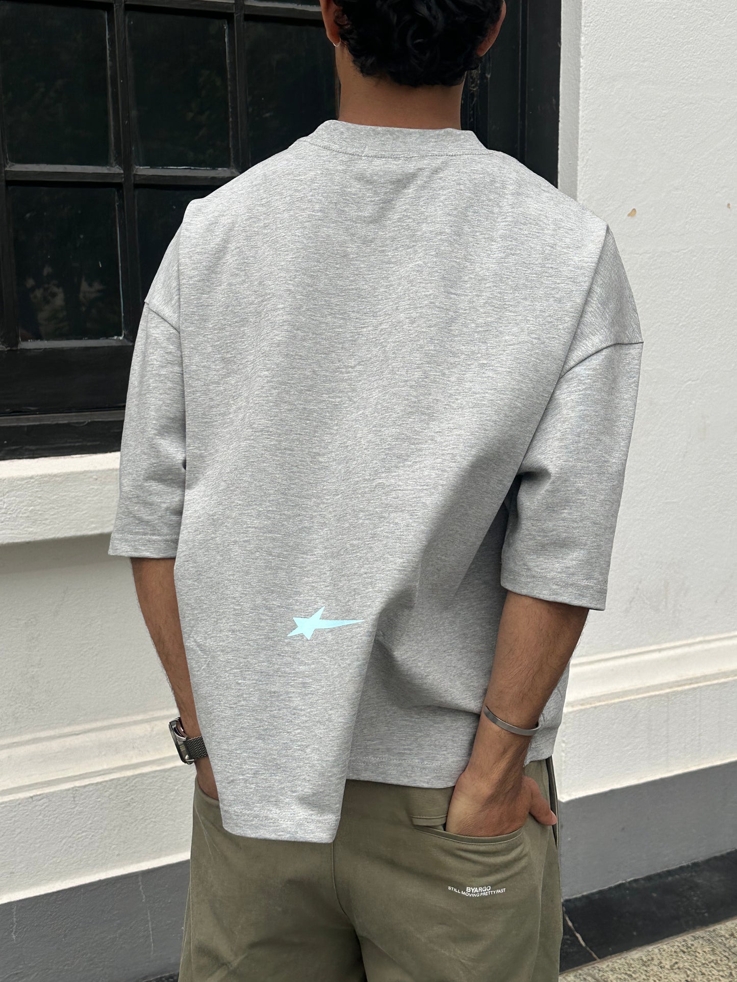 STAPLE TEE – GREY MARLE