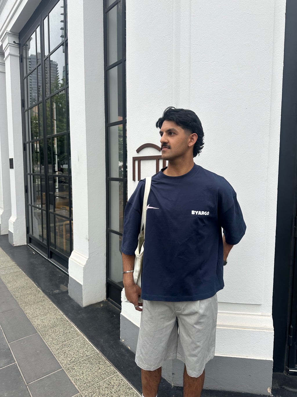 Staple Tee – Navy